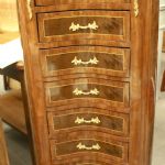 798 4410 CHEST OF DRAWERS